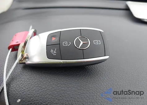 2020 Mercedes-Benz Glc 300 4Matic z USA, uszkodzony, nr VIN W1N0G8EB2LF815668